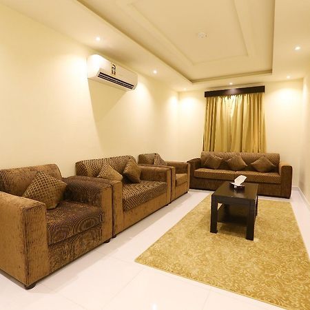 ジェッダ Al Manarat Al Raqiyah Furnished Unitsアパートホテル エクステリア 写真